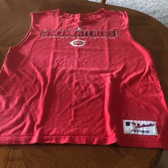 Cincinnati Reds authentic tee shirt - Picture 3 of 4